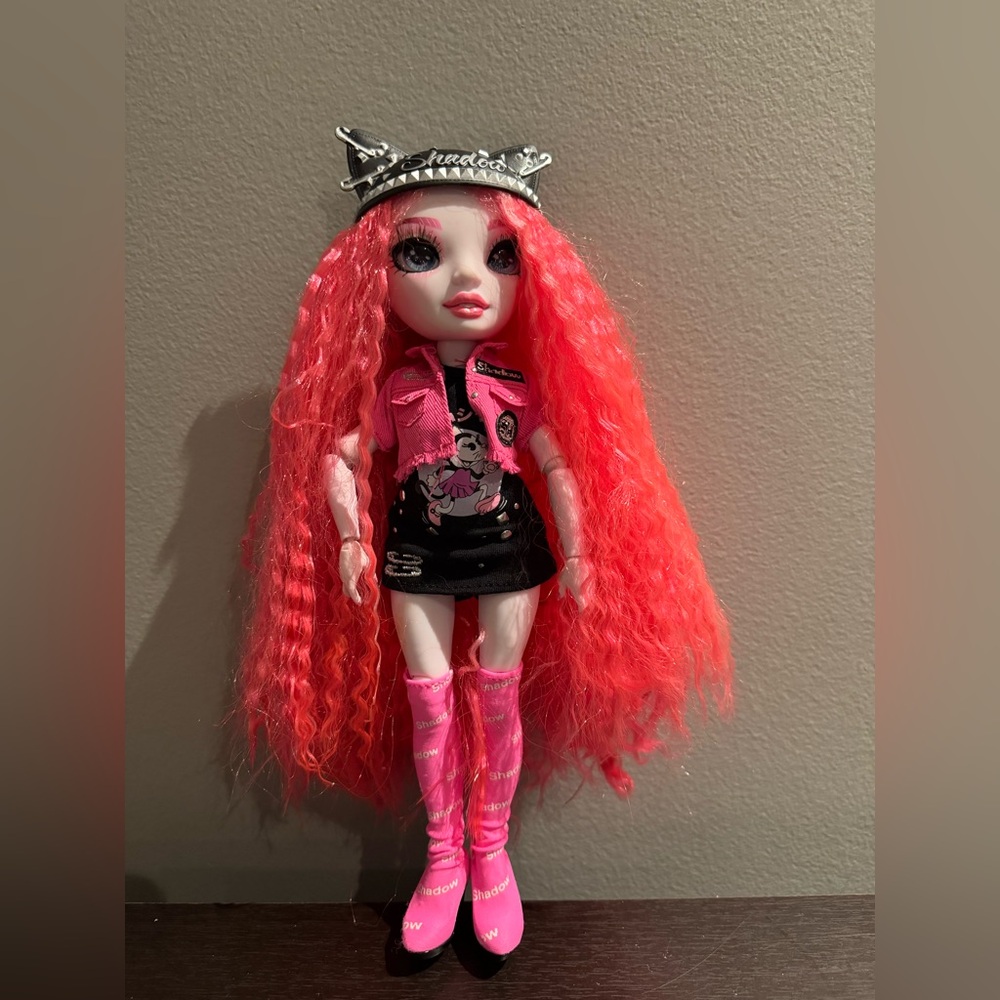 Shadow High Mara Pinkett Doll Rainbow High